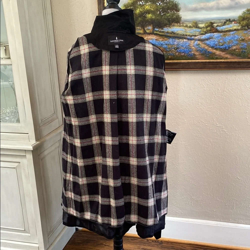 London Fog Black Double-Breasted Trench Coat - Picture 8 of 8